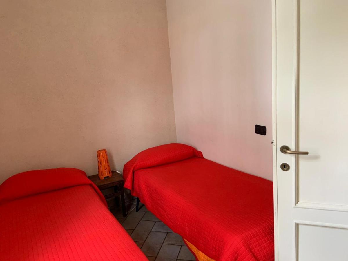 Appia Park Apartament 10 Min Dal Colosseo โรม ภายนอก รูปภาพ
