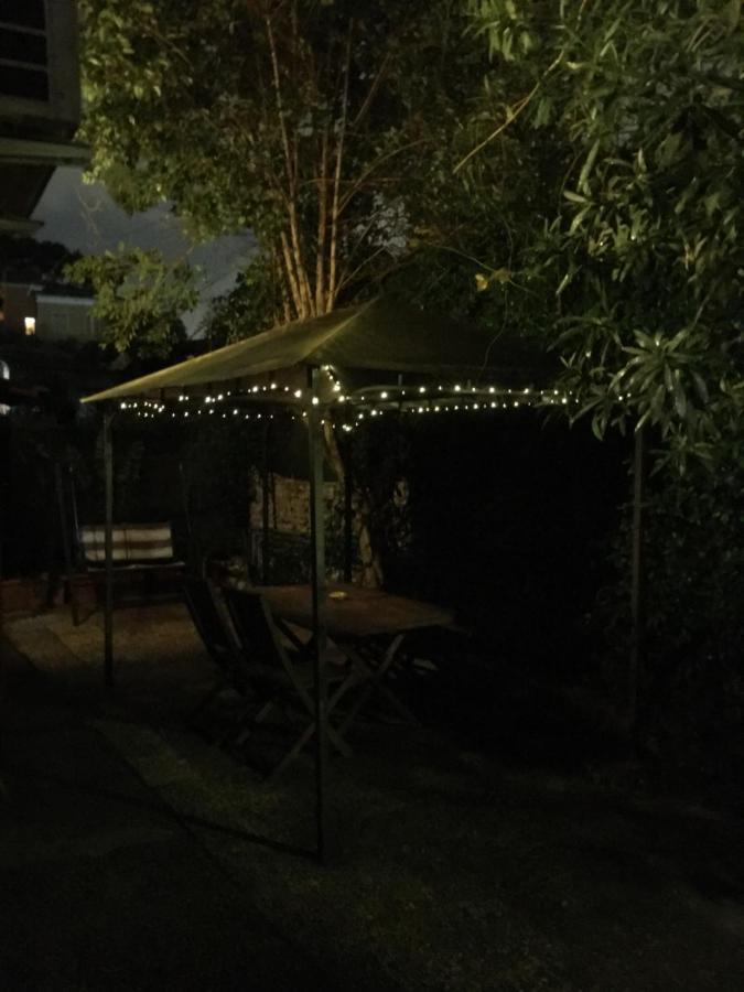 Appia Park Apartament 10 Min Dal Colosseo โรม ภายนอก รูปภาพ