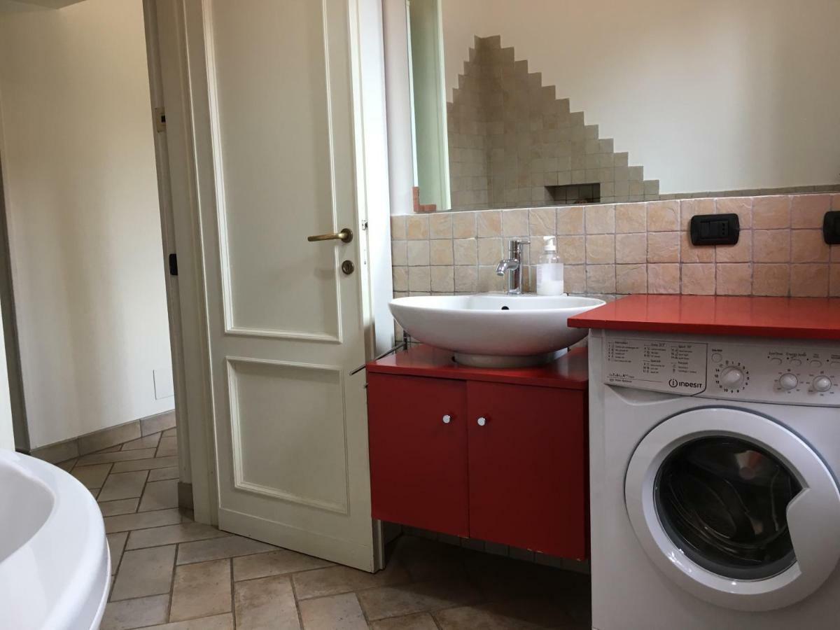 Appia Park Apartament 10 Min Dal Colosseo โรม ภายนอก รูปภาพ